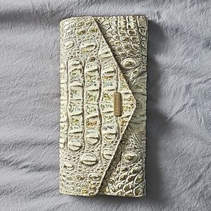 Brahmin Hologram Veronica Wallet